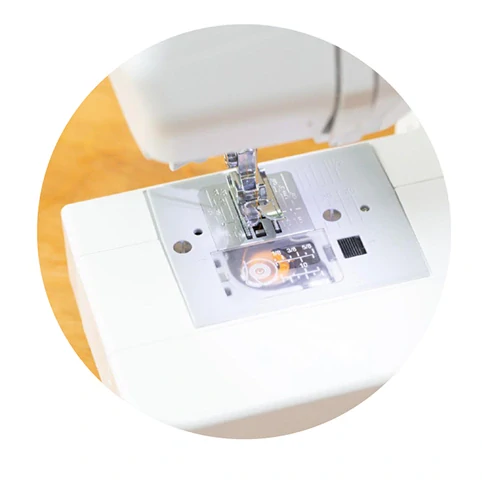 Elna 450 eXperience elektronický šicí stroj