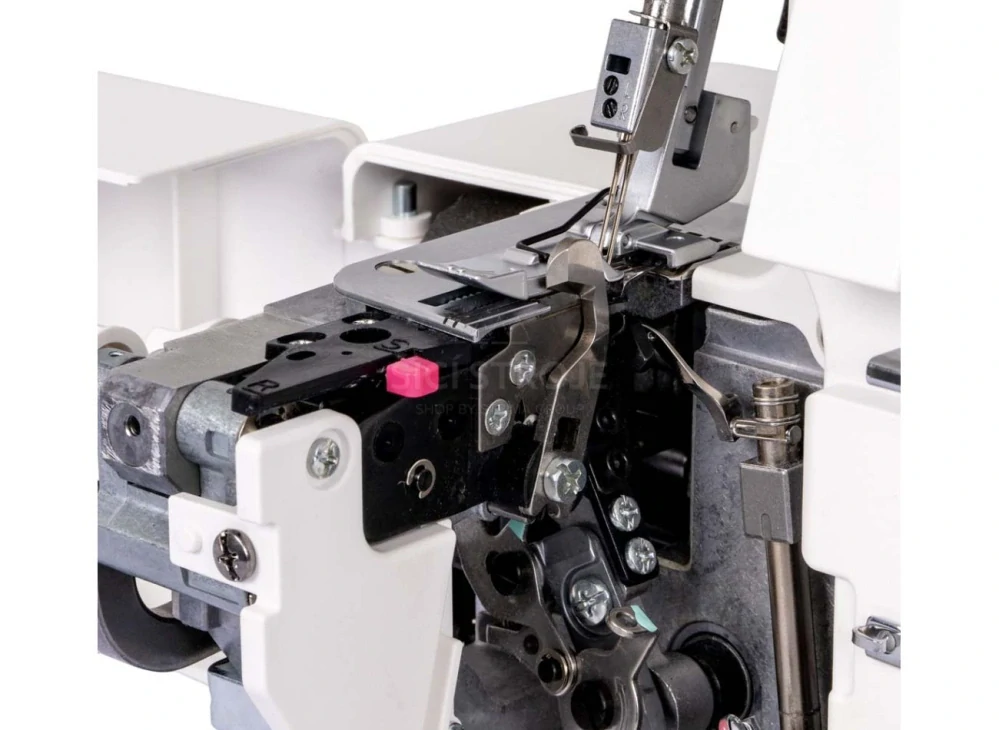 4 nitný Overlock janome 454D
