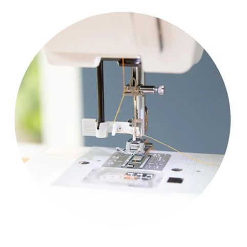 Elna 450 eXperience elektronický šicí stroj